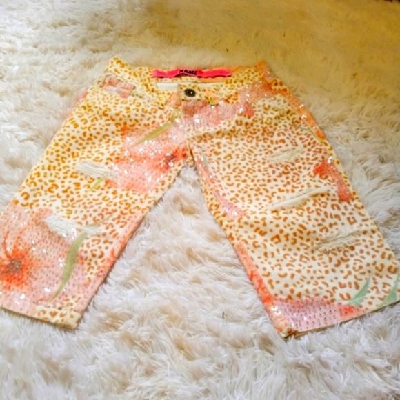 Ladies embellished crop pants - Picture 1 of 6